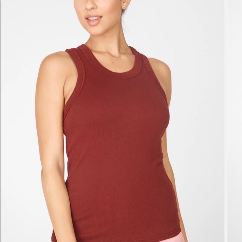 Fabletics Tinsley Tank, NWT, Umbria red, size medium
